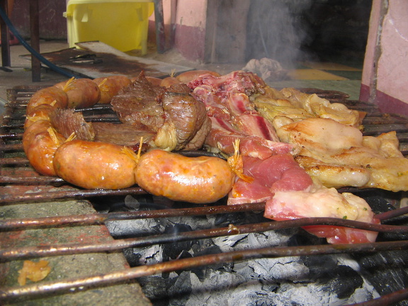 IMG 9081 Het vlees op de BBQ