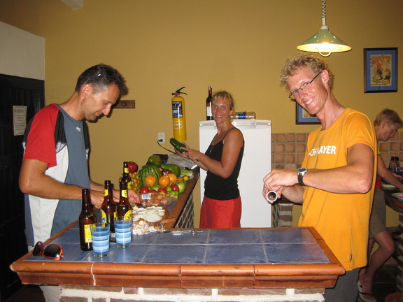 2008 Pan-Col 929 - Koken in ons eigen huis