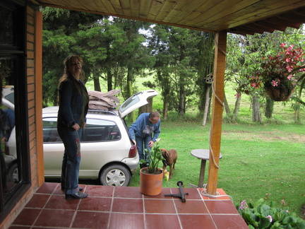 2008 Pan-Col 1061 - Hond gaat weg, want Mapis en Paula gaan verhuizen