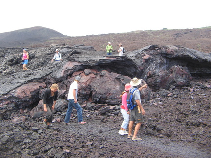 IMG 1562 Opengebarsten lava stukken