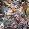 IMG 0492 katholieke beeldjes op de markt II