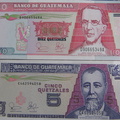 IMG 0987 Voorkant 5 en 10 Quetzal biljetten