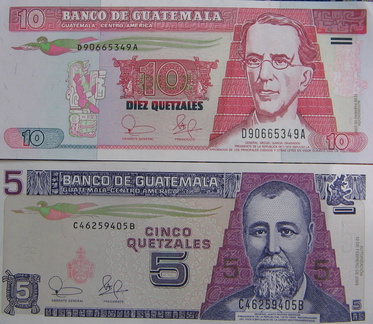 IMG 0987 Voorkant 5 en 10 Quetzal biljetten