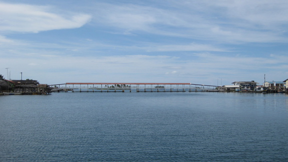 2008 Pan-Col 761 - De brug die de 2 eilandjes verbindt