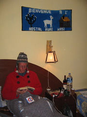IMG 2911 Ook in de kamer is het koud muts op en in onder de dekens om te lezen