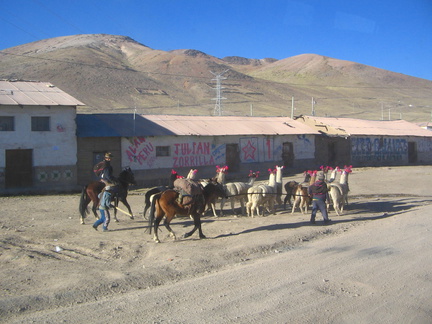 IMG 4041 Dorp onderweg richting Ayacucho