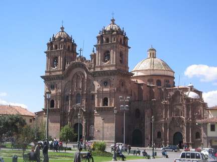 IMG 4227 Katedraal El Triumfo op het Plaza de Armas