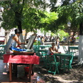 IMG 4192 Bas in Parque Central wachtend op een refresco