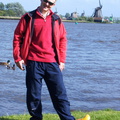 IMG 4284b - Paul in Holland, with the clogs of the local guy