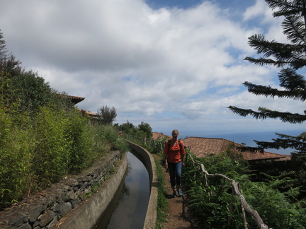 2016-05-15 164544 TresHombres Cascais Madeira