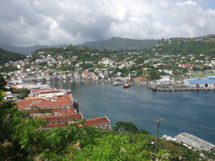 2016-06-23 204544 TresHombres Grenada