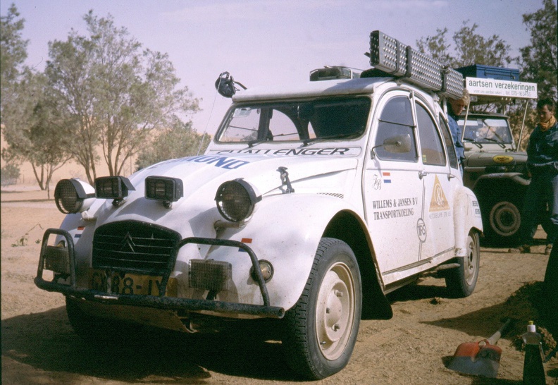 1990 Africa 0249.JPG