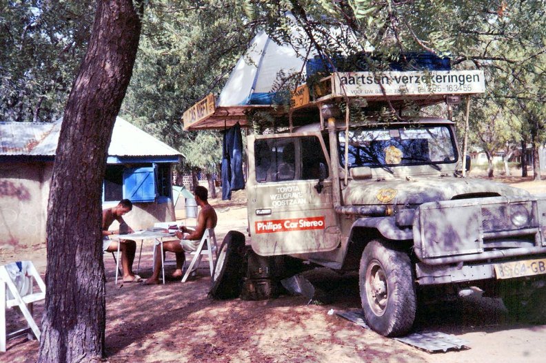 1990 Africa 0478.JPG