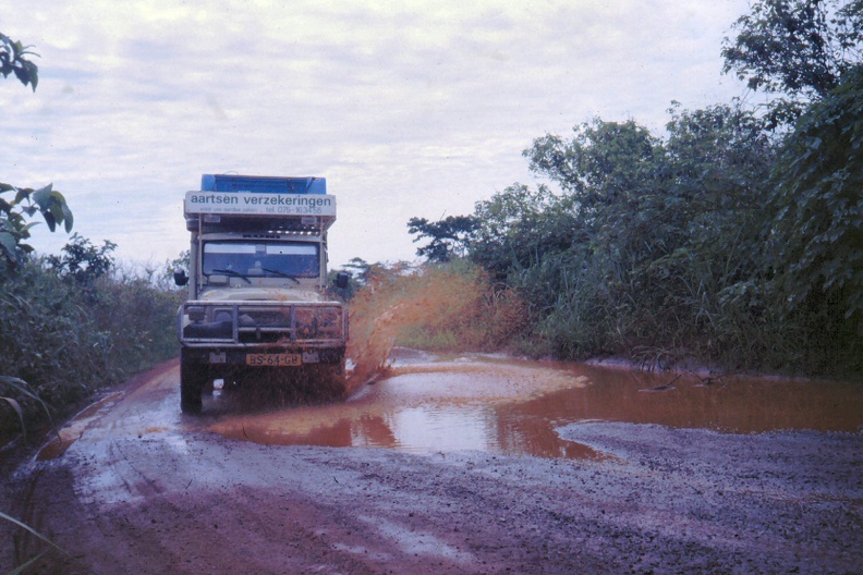 1990 Africa 0641.JPG