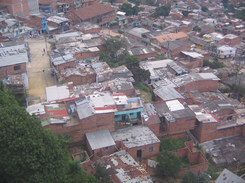 IMG 9759 Goed zicht op de armere woonwijken van Medellin